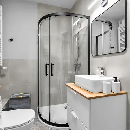 Apartment Zupnicza - Parking And Balcony - By Rentujemy *