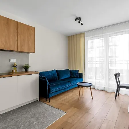 Zupnicza - Parking And Balcony - By Rentujemy Apartment Warsaw