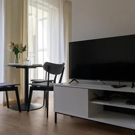 Apartment Zupnicza - Parking And Balcony - By Rentujemy Warsaw