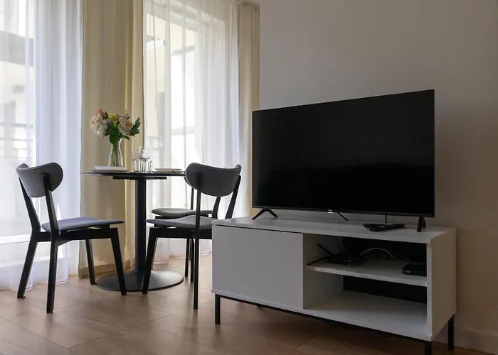 Apartment Zupnicza - Parking And Balcony - By Rentujemy Warsaw